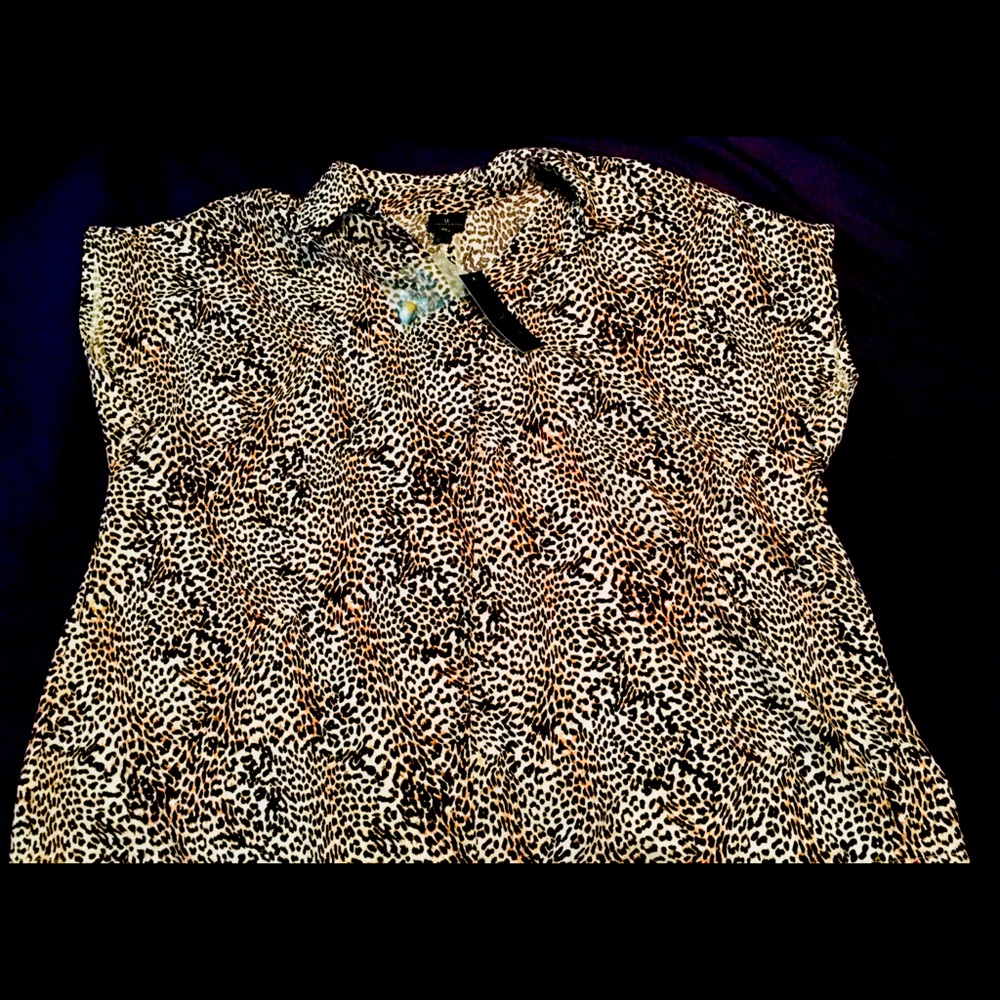 Women’s Worthington Cheetah Print Shirt, size xl